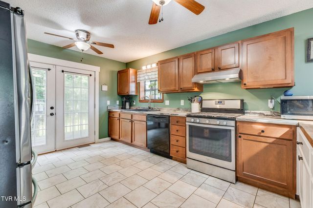 1848 Todd Drive, Johnson City, TN 37604