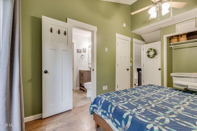 1848 Todd Drive, Johnson City, TN 37604