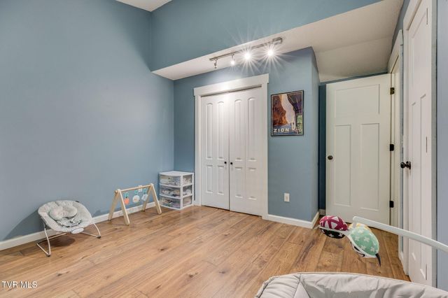 1848 Todd Drive, Johnson City, TN 37604