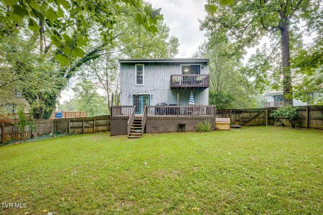 1848 Todd Drive, Johnson City, TN 37604