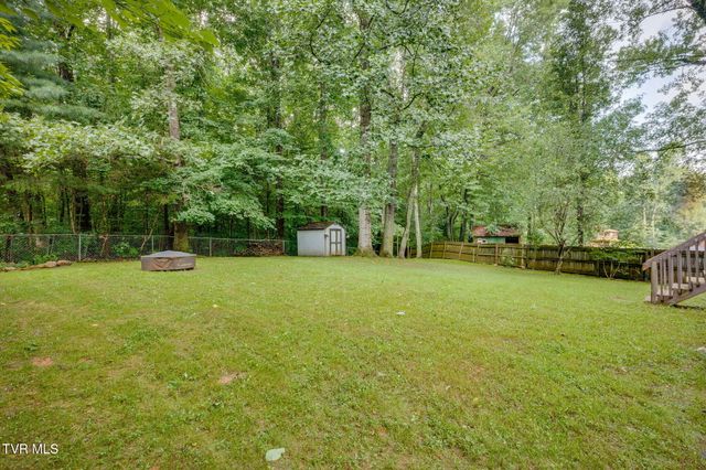 1848 Todd Drive, Johnson City, TN 37604