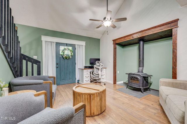 1848 Todd Drive, Johnson City, TN 37604