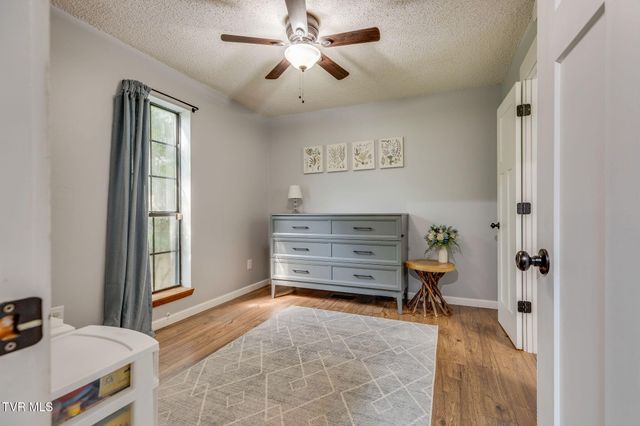 1848 Todd Drive, Johnson City, TN 37604