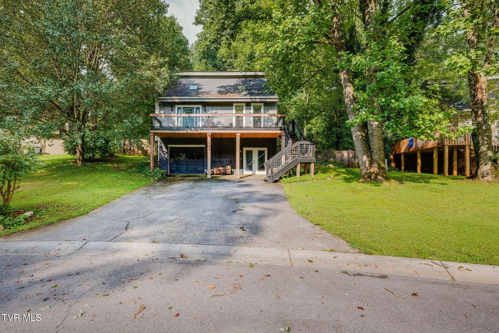 1848 Todd Drive, Johnson City, TN 37604