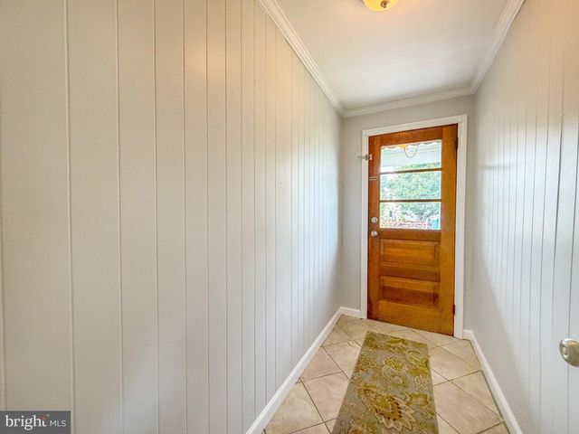 1001 W 5TH ST W, Florence, NJ 08518
