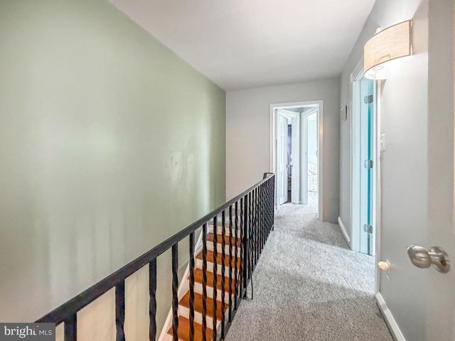 1001 W 5TH ST W, Florence, NJ 08518