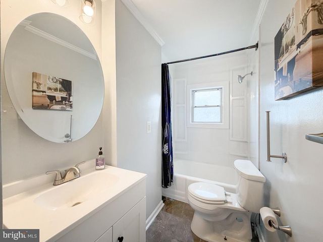1001 W 5TH ST W, Florence, NJ 08518