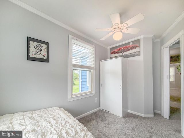 1001 W 5TH ST W, Florence, NJ 08518