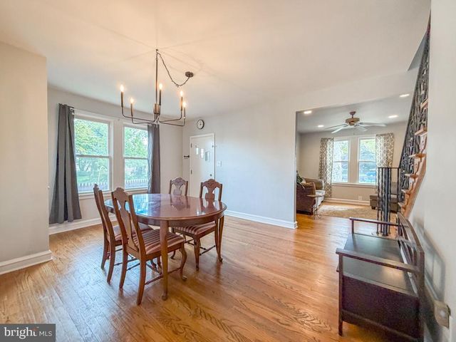 1001 W 5TH ST W, Florence, NJ 08518