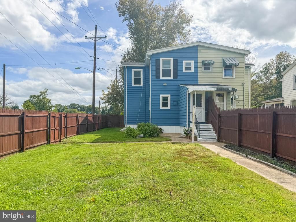 1001 W 5TH ST W, FLORENCE, NJ 08518 — photo 2
