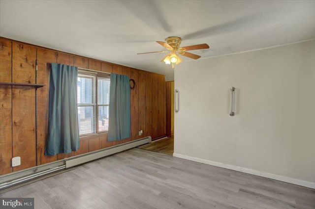 324 E MAIN ST, Emmitsburg, MD 21727