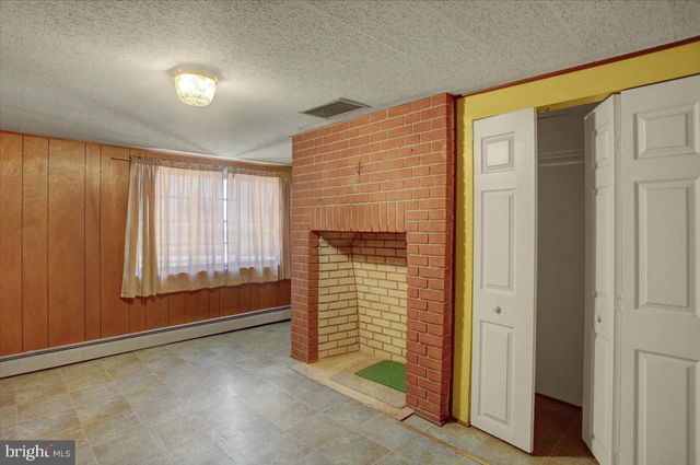 324 E MAIN ST, Emmitsburg, MD 21727