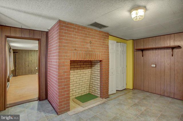 324 E MAIN ST, Emmitsburg, MD 21727