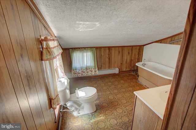 324 E MAIN ST, Emmitsburg, MD 21727