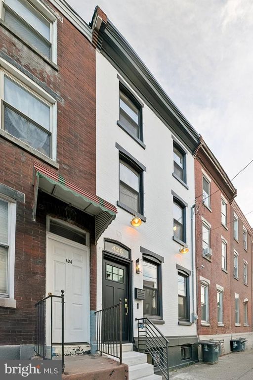 426 MOORE ST, Philadelphia, PA 19148 — photo 4