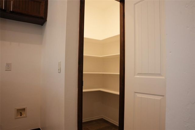 13049 SW 5th Street, Yukon, OK 73099