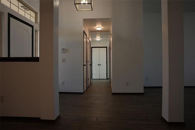 13049 SW 5th Street, Yukon, OK 73099