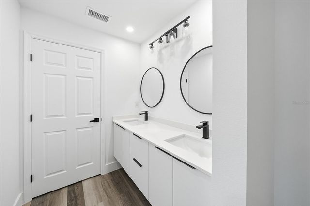 15468 CHAMBERLAIN BOULEVARD, Port Charlotte, FL 33953