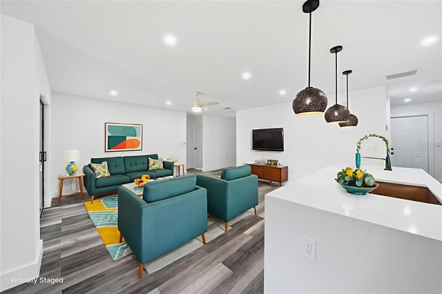 15468 CHAMBERLAIN BOULEVARD, Port Charlotte, FL 33953