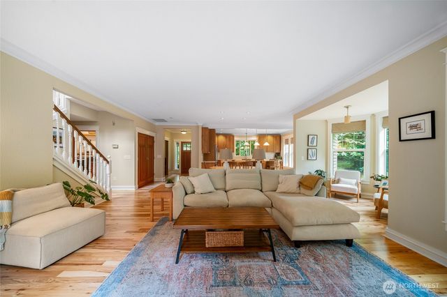 6127 Lemon Road NE, Olympia, WA 98506