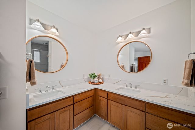 6127 Lemon Road NE, Olympia, WA 98506