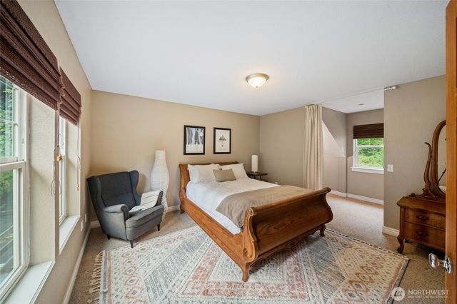 6127 Lemon Road NE, Olympia, WA 98506