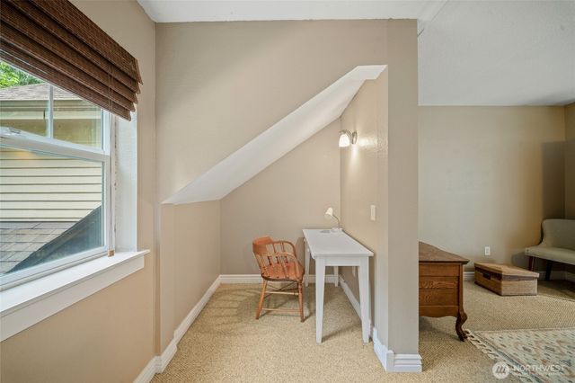 6127 Lemon Road NE, Olympia, WA 98506