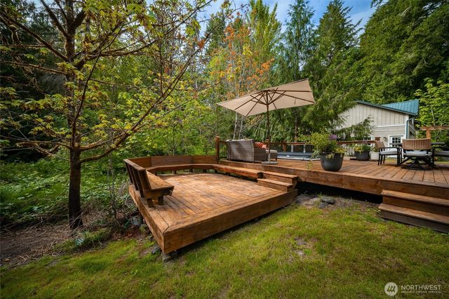 6127 Lemon Road NE, Olympia, WA 98506