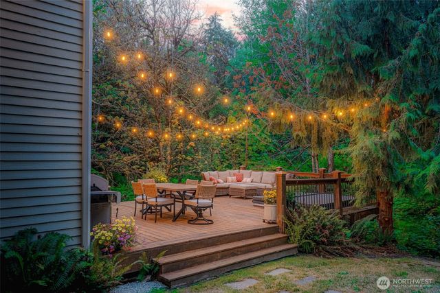6127 Lemon Road NE, Olympia, WA 98506