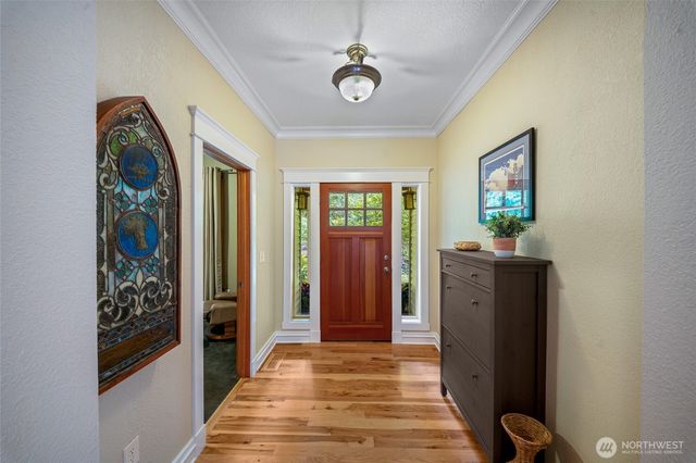 6127 Lemon Road NE, Olympia, WA 98506