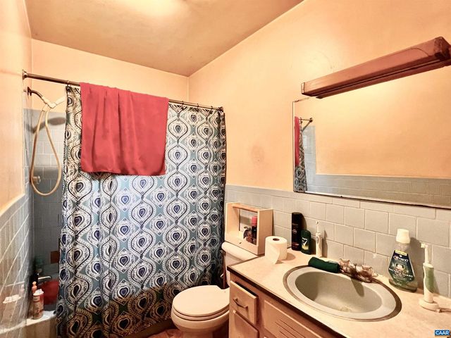 11697 SPOTSWOOD TRL, Stanardsville, VA 22973