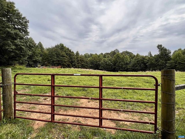 11697 SPOTSWOOD TRL, Stanardsville, VA 22973