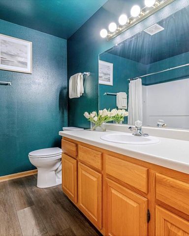 1972 Parknoll LANE, Port Washington, WI 53074