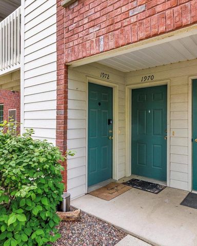 1972 Parknoll LANE, Port Washington, WI 53074