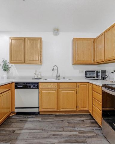 1972 Parknoll LANE, Port Washington, WI 53074