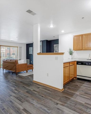 1972 Parknoll LANE, Port Washington, WI 53074