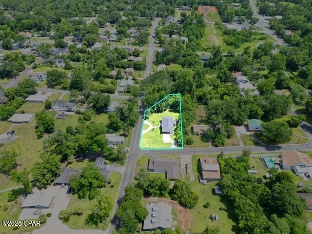 2956 N Caledonia Street, Marianna, FL 32446