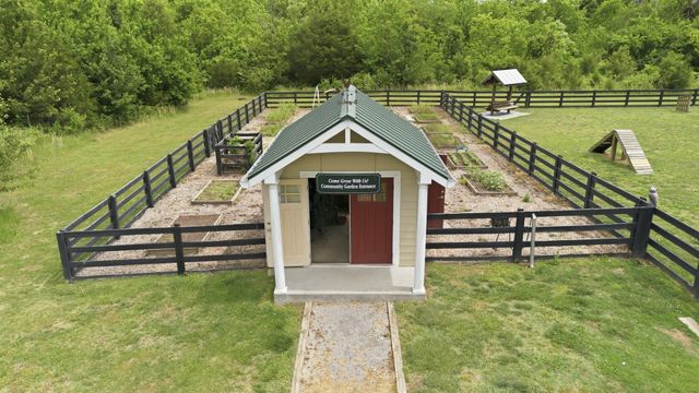 2106 Glen Haven Dr, Nolensville, TN 37135