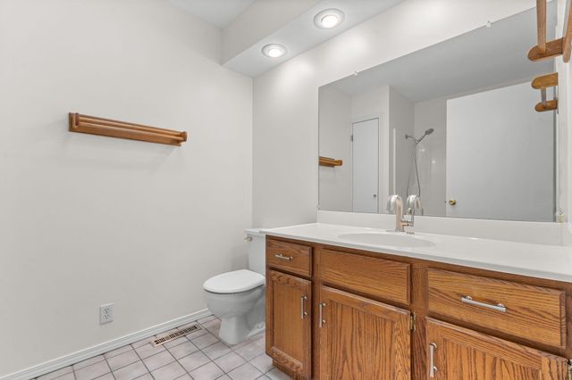 488 Hunt Club Circle, Galena, MO 65656