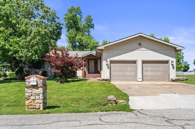 488 Hunt Club Circle, Galena, MO 65656