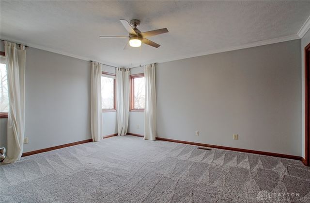 1 Pendle Point, Miamisburg, OH 45342