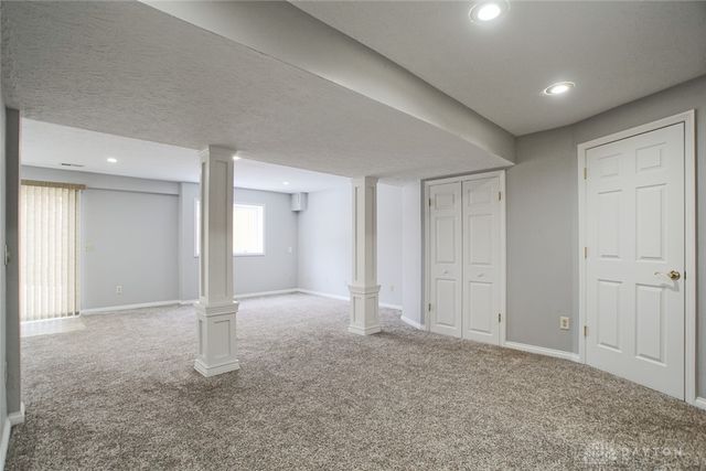 1 Pendle Point, Miamisburg, OH 45342