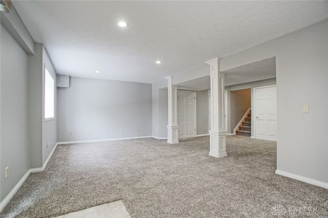 1 Pendle Point, Miamisburg, OH 45342