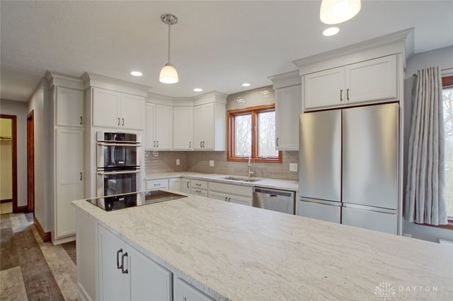 1 Pendle Point, Miamisburg, OH 45342