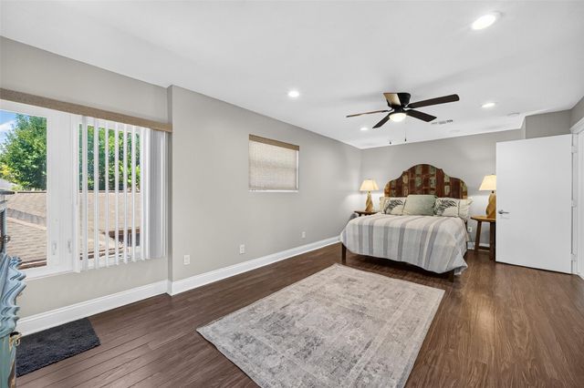 1003 Villa Court Drive, Seabrook, TX 77586
