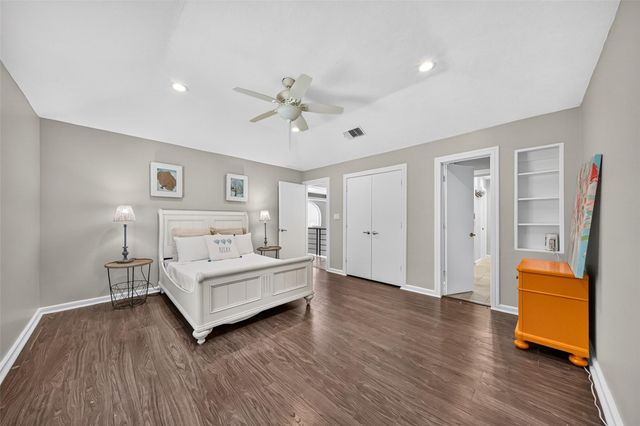 1003 Villa Court Drive, Seabrook, TX 77586
