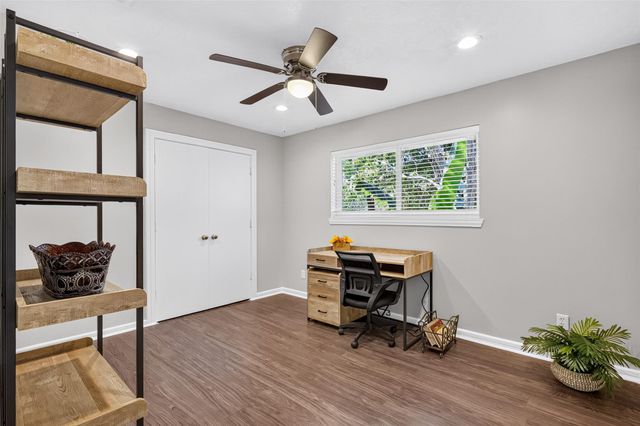 1003 Villa Court Drive, Seabrook, TX 77586