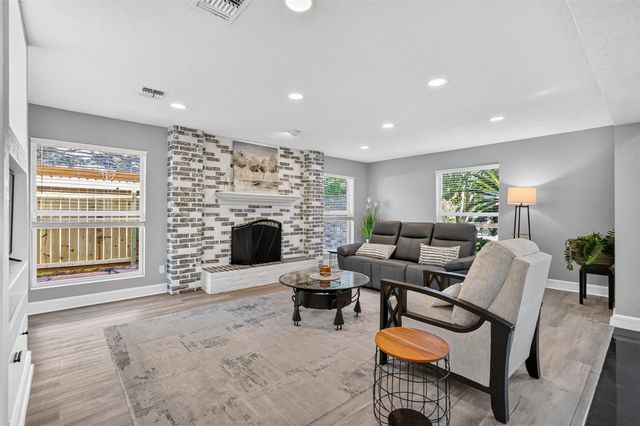 1003 Villa Court Drive, Seabrook, TX 77586