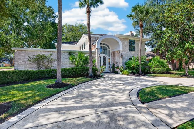 1003 Villa Court Drive, Seabrook, TX 77586