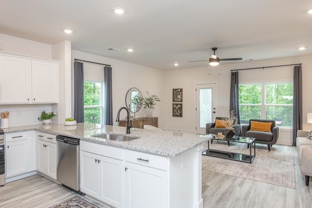 614 Farcroft Trail, Roebuck, SC 29376